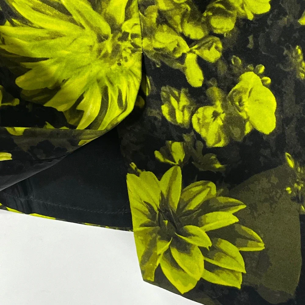 Michael Michael Kors Neon Lime Floral Pencil Skirt Black Buckle Detail Size 6